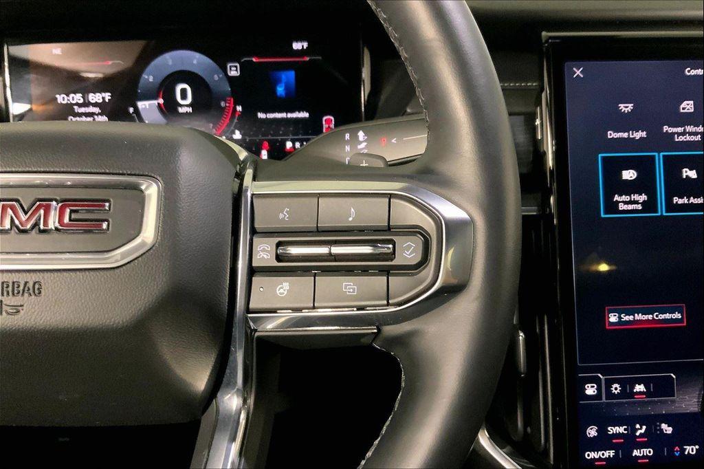 used 2025 GMC Acadia car, priced at $31,900