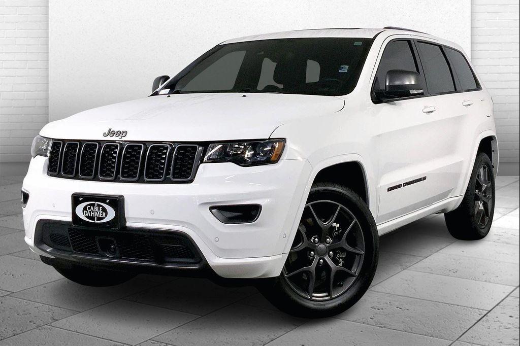 used 2021 Jeep Grand Cherokee car, priced at $29,900