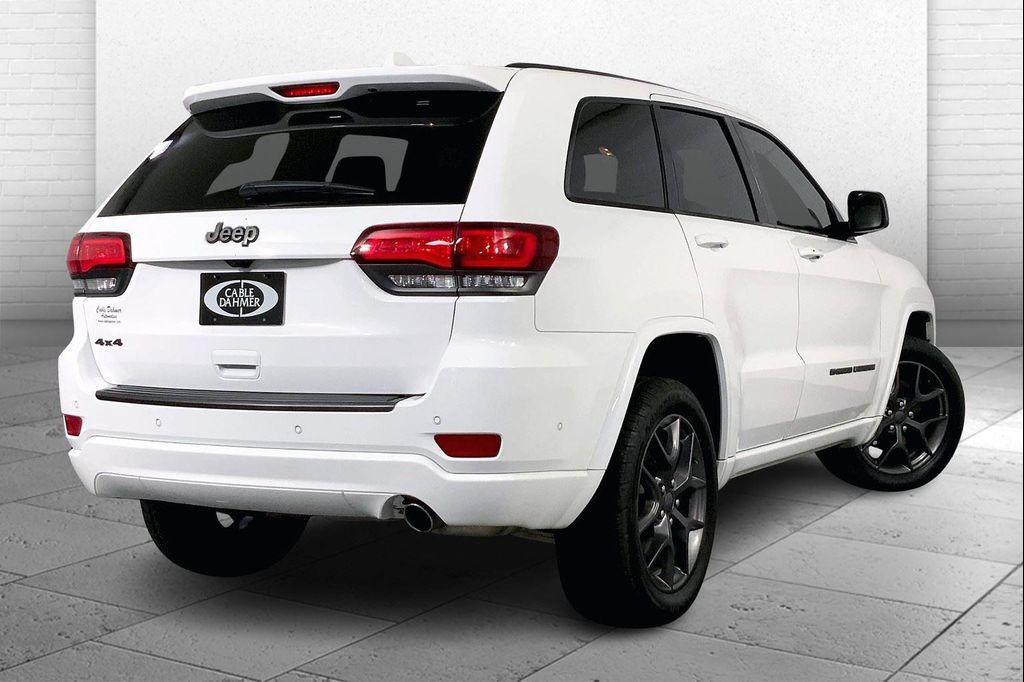 used 2021 Jeep Grand Cherokee car, priced at $29,900