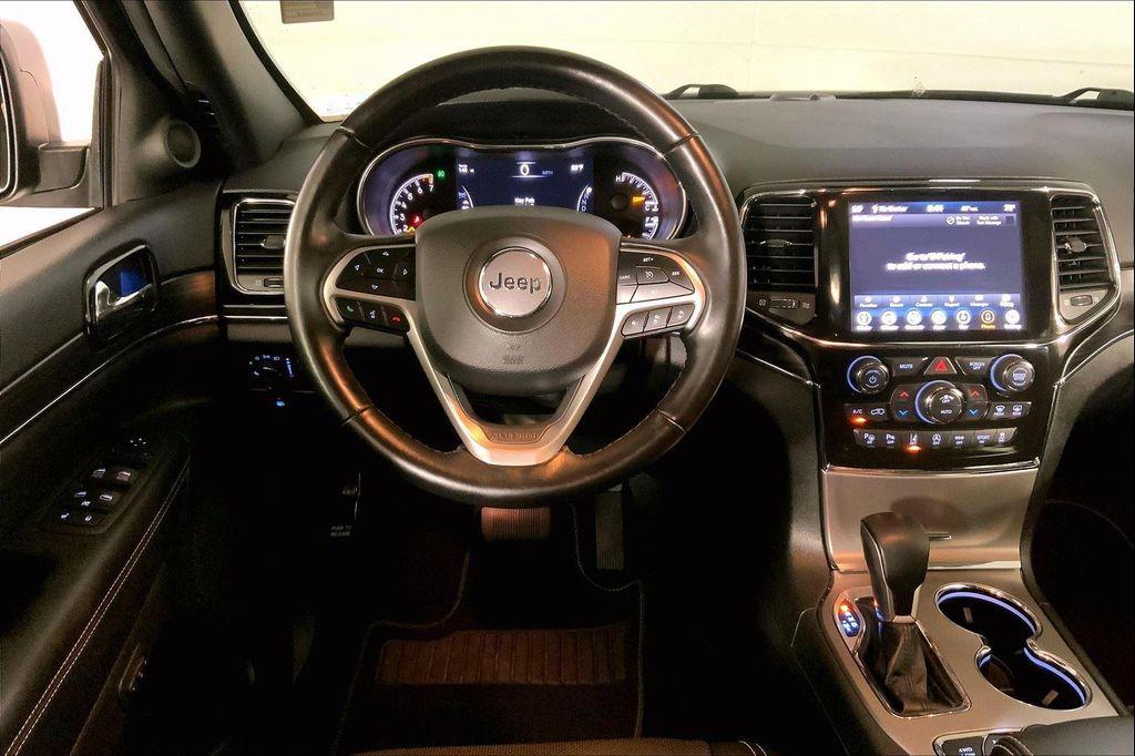 used 2021 Jeep Grand Cherokee car, priced at $29,900