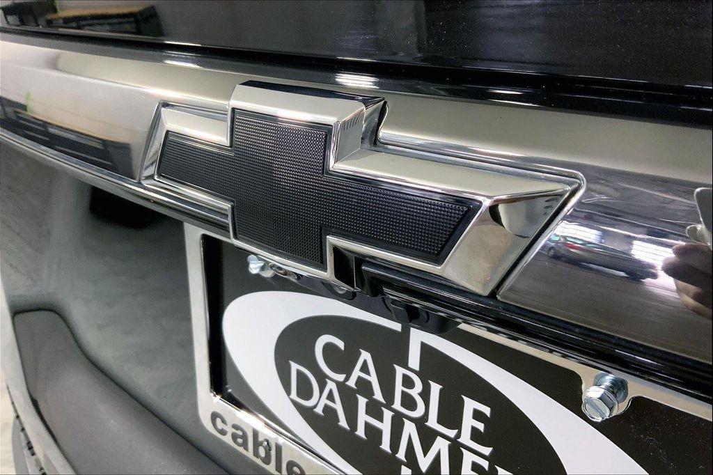 used 2023 Chevrolet Traverse car, priced at $34,000