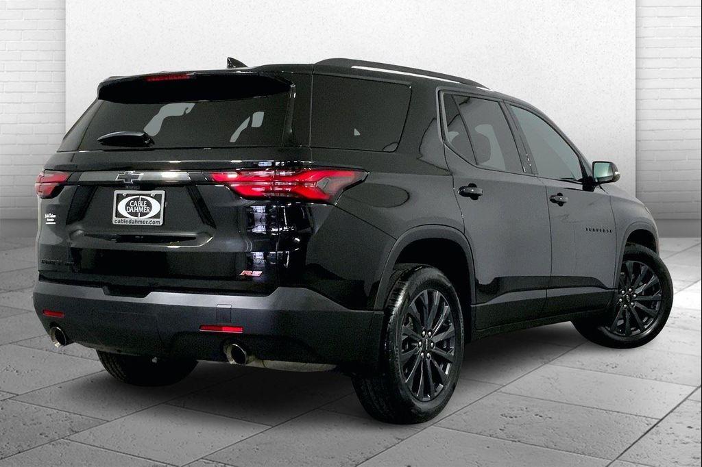 used 2023 Chevrolet Traverse car, priced at $34,000