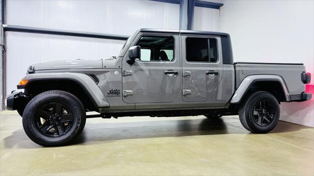 used 2021 Jeep Gladiator car, priced at $33,499