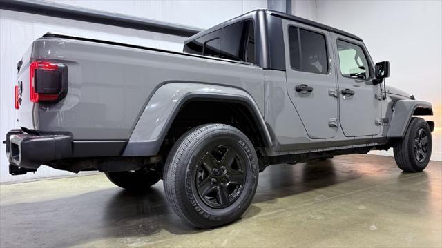 used 2021 Jeep Gladiator car, priced at $33,499