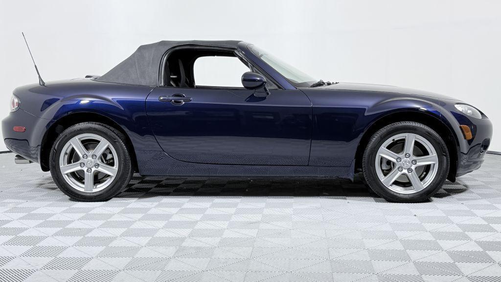 used 2007 Mazda MX-5 Miata car, priced at $11,999