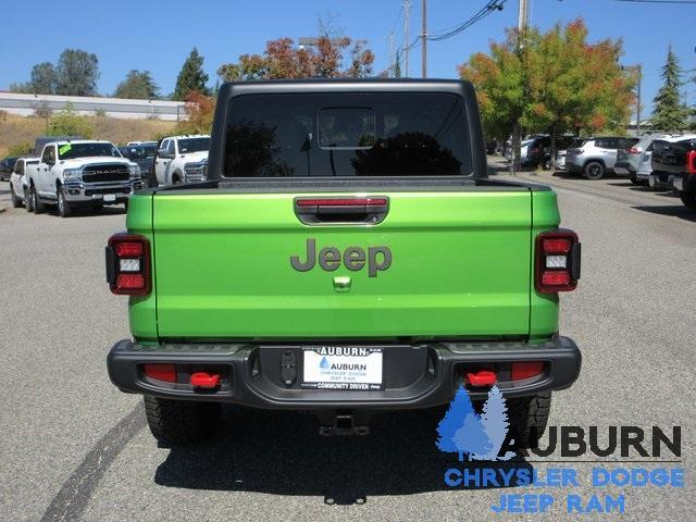 new 2025 Jeep Gladiator car, priced at $53,305