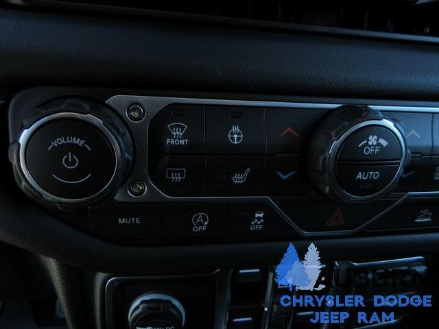 new 2025 Jeep Gladiator car, priced at $53,305