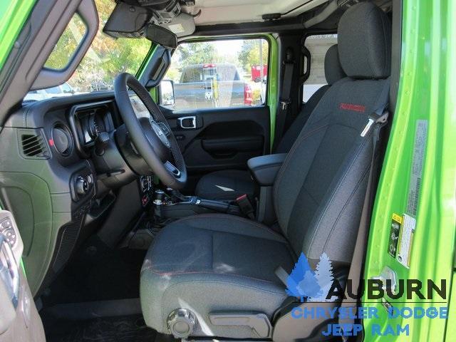 new 2025 Jeep Gladiator car, priced at $53,305