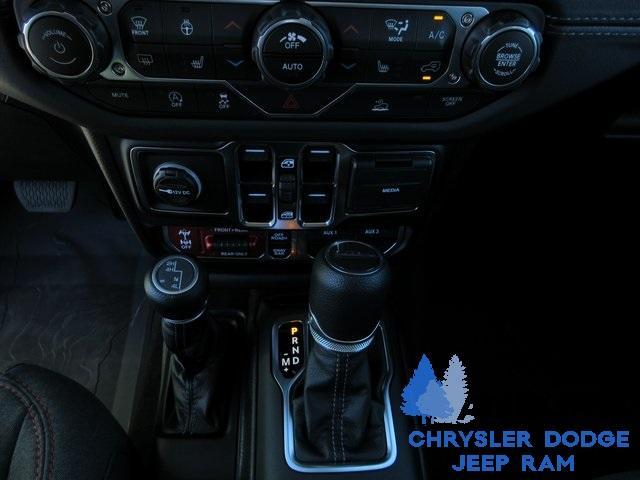 new 2025 Jeep Gladiator car, priced at $53,305