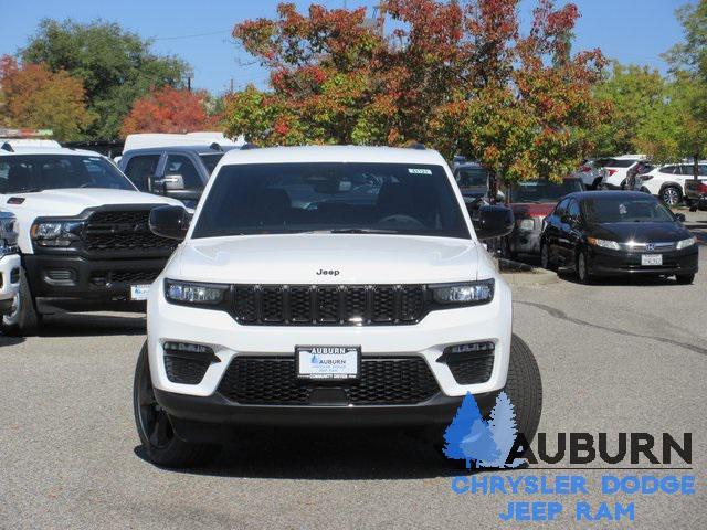 new 2024 Jeep Grand Cherokee car, priced at $53,420