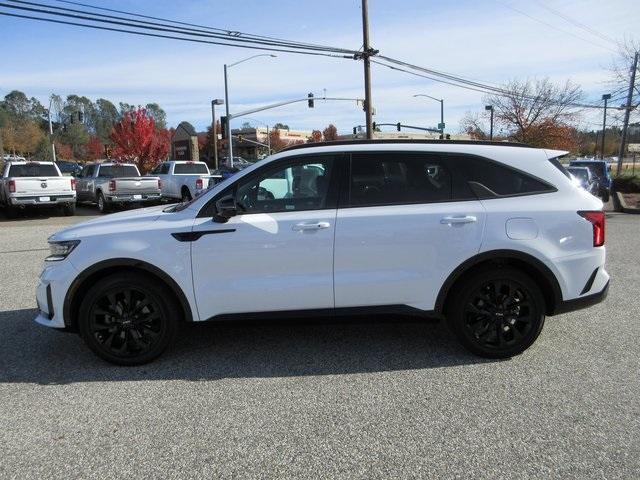 used 2022 Kia Sorento car, priced at $23,995