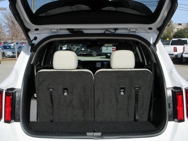 used 2022 Kia Sorento car, priced at $23,995