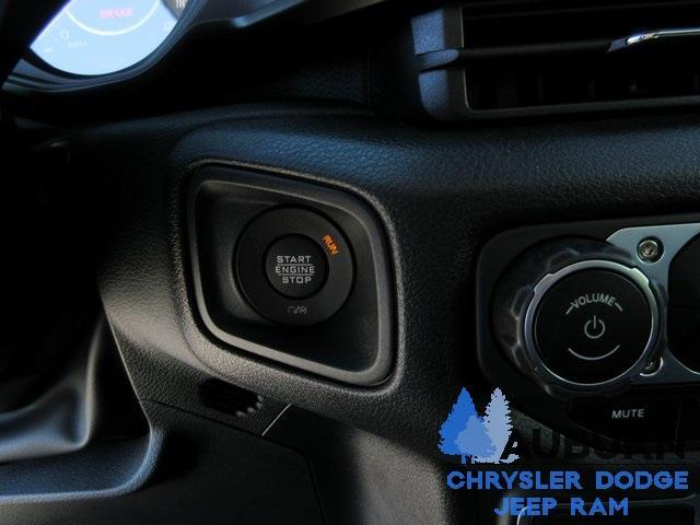 new 2025 Jeep Gladiator car, priced at $44,485