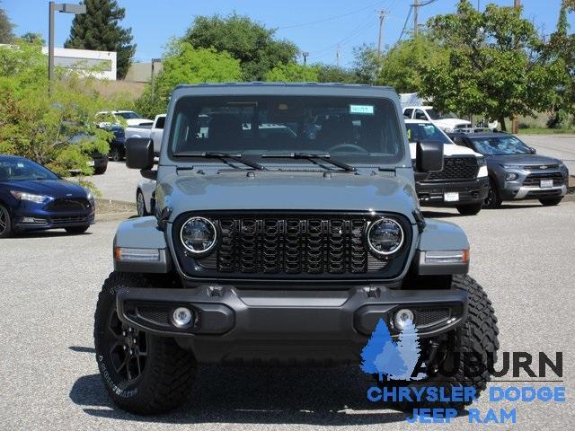 new 2025 Jeep Gladiator car, priced at $44,485