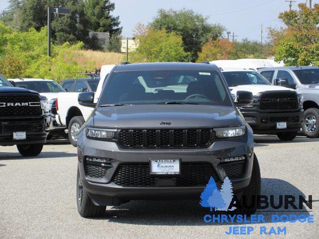 new 2024 Jeep Grand Cherokee car, priced at $54,015