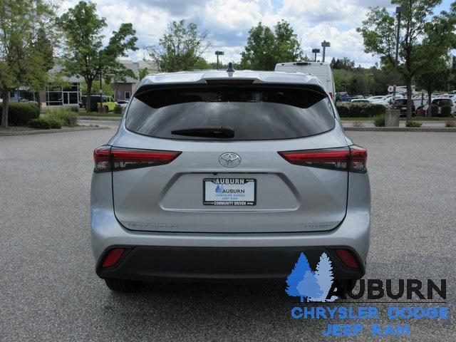 used 2023 Toyota Highlander car, priced at $34,239