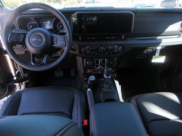 new 2025 Jeep Gladiator car, priced at $60,415