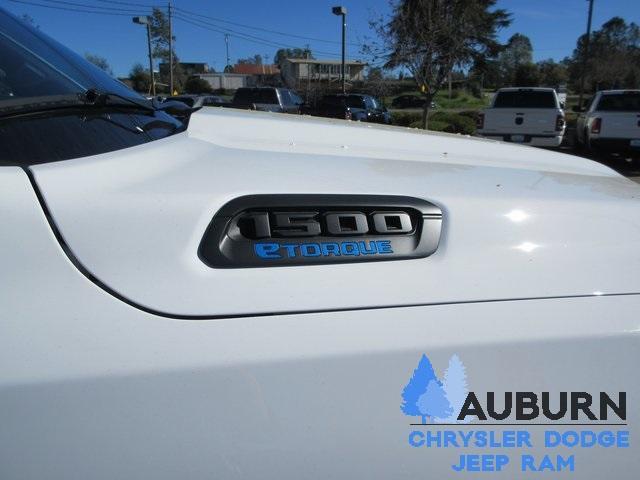 new 2025 Ram 1500 car, priced at $43,165