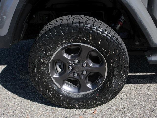 used 2020 Jeep Gladiator car, priced at $38,395