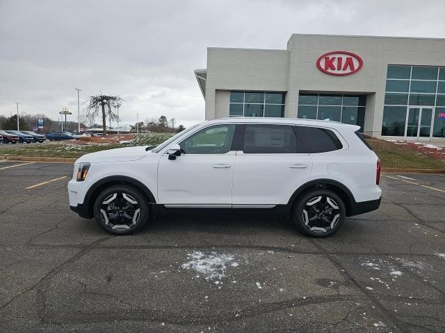 new 2025 Kia Telluride car, priced at $43,615