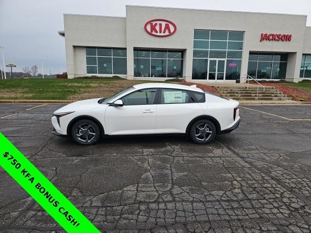 new 2025 Kia K4 car, priced at $23,826