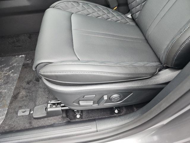 new 2026 Kia Sorento Hybrid car, priced at $46,130