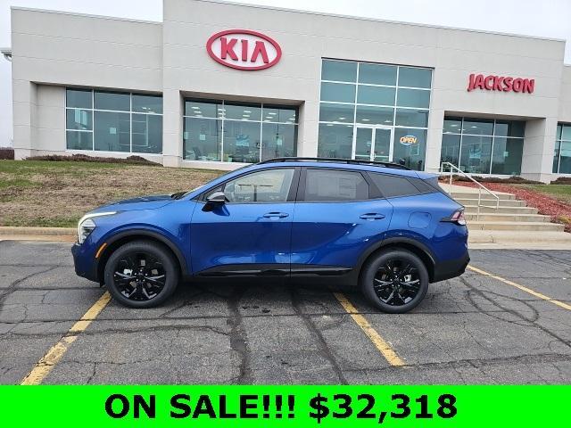 new 2025 Kia Sportage car, priced at $32,318