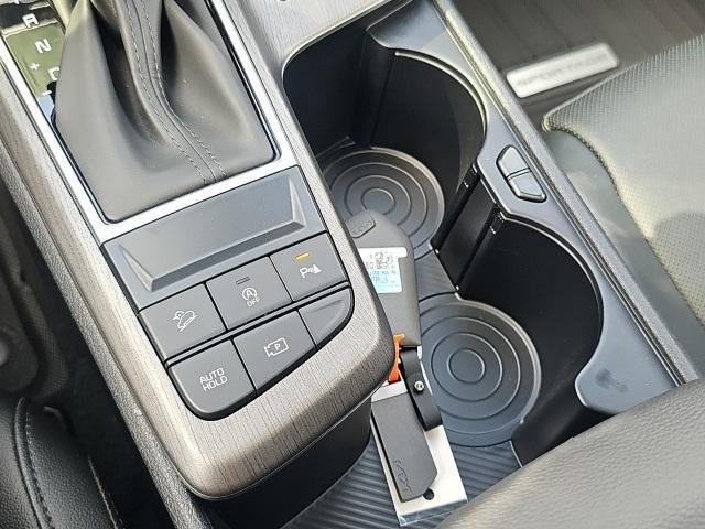 new 2026 Kia Sportage car, priced at $39,069