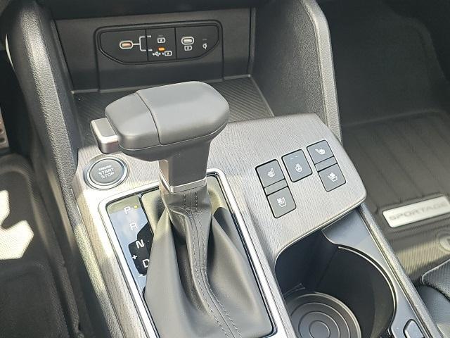 new 2026 Kia Sportage car, priced at $39,069