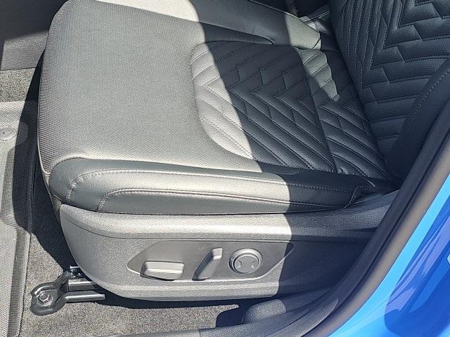 new 2026 Kia Sportage car, priced at $39,069