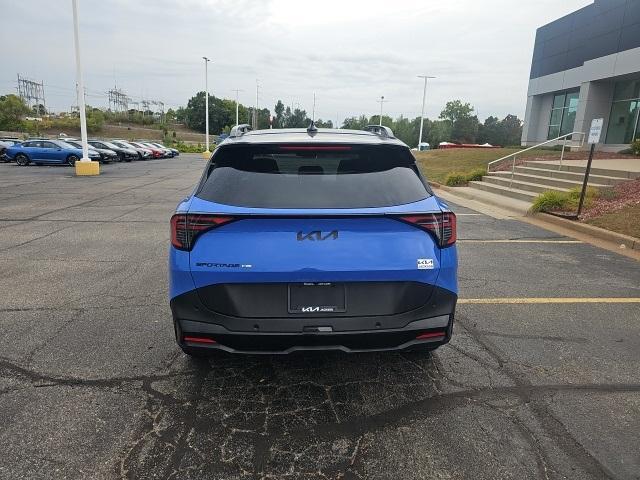 new 2026 Kia Sportage car, priced at $39,069