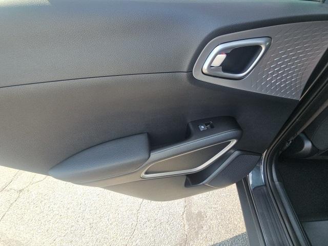 new 2025 Kia Soul car, priced at $23,702