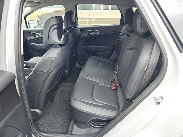 new 2026 Kia Sportage Hybrid car, priced at $34,175