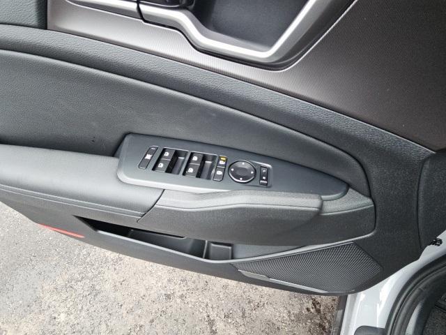 new 2026 Kia Sportage Hybrid car, priced at $34,175