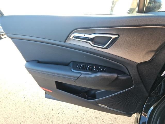 new 2026 Kia Sportage Hybrid car, priced at $35,333