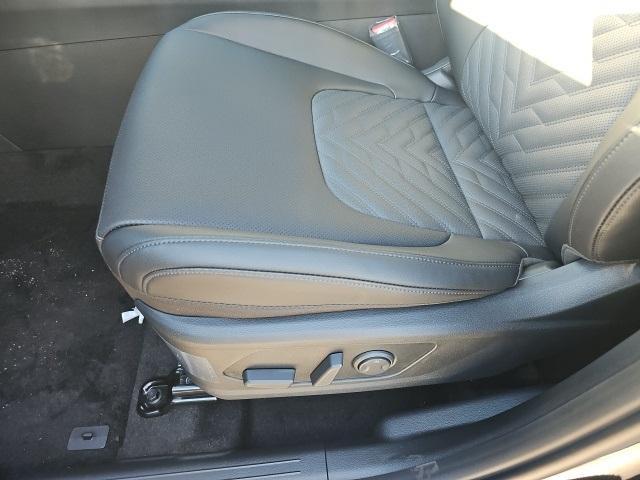 new 2026 Kia Sportage Hybrid car, priced at $35,333