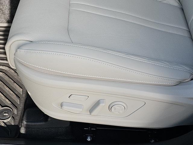 new 2026 Kia Sorento Hybrid car, priced at $46,130