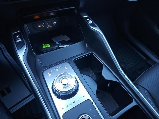 new 2026 Kia Sorento Hybrid car, priced at $40,041