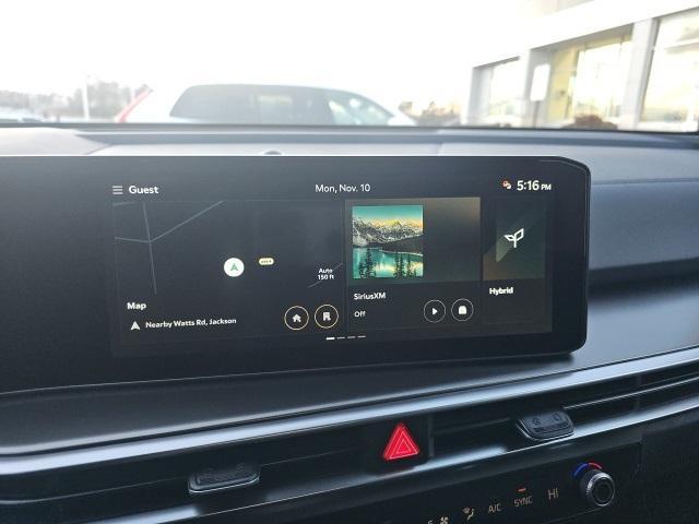 new 2026 Kia Sorento Hybrid car, priced at $40,041