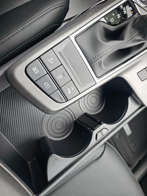 new 2026 Kia Sportage car, priced at $32,065