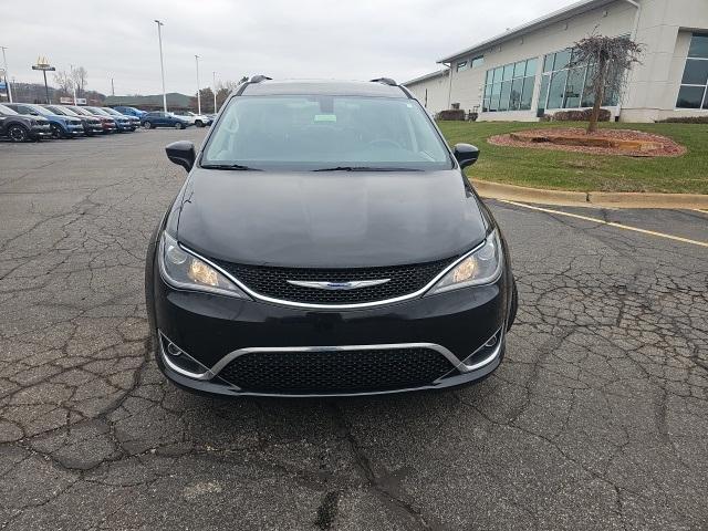 used 2018 Chrysler Pacifica car, priced at $14,371