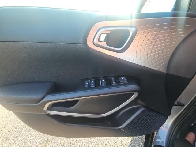 new 2025 Kia Soul car, priced at $24,315