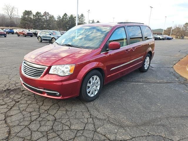 used 2014 Chrysler Town & Country car, priced at $6,925