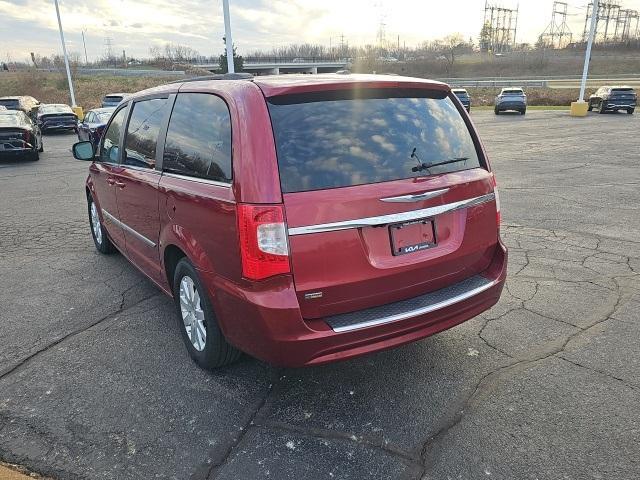 used 2014 Chrysler Town & Country car, priced at $6,925