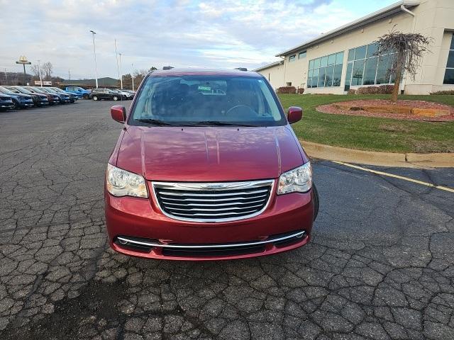 used 2014 Chrysler Town & Country car, priced at $6,925