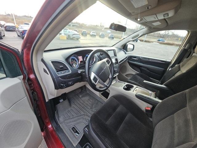 used 2014 Chrysler Town & Country car, priced at $6,925