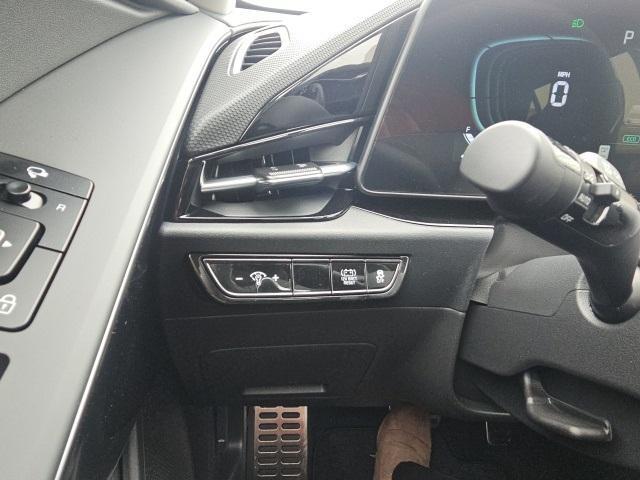 new 2025 Kia Niro car, priced at $32,065