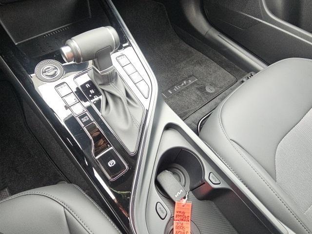 new 2025 Kia Niro car, priced at $32,065