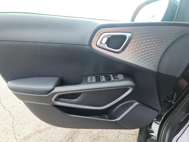 new 2025 Kia Soul car, priced at $23,711