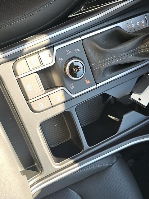 new 2025 Kia Sorento car, priced at $37,585